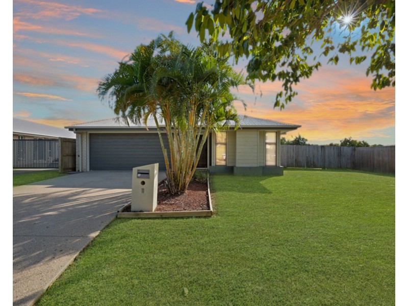 11 Lyam Place, Eimeo QLD 4740