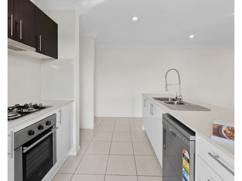 11 Lyam Place, Eimeo QLD 4740