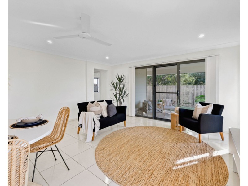 11 Lyam Place, Eimeo QLD 4740