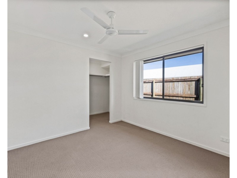 11 Lyam Place, Eimeo QLD 4740