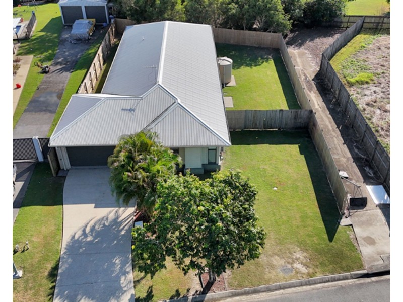 11 Lyam Place, Eimeo QLD 4740