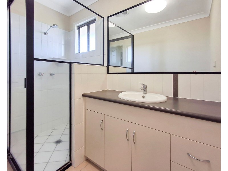 5/4 Byron Street, Mackay QLD 4740