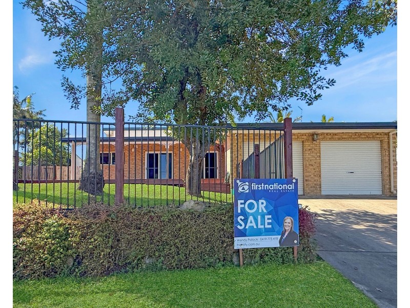 12 Hackett Court, Campwin Beach QLD 4737