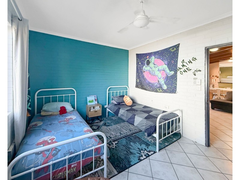 12 Hackett Court, Campwin Beach QLD 4737
