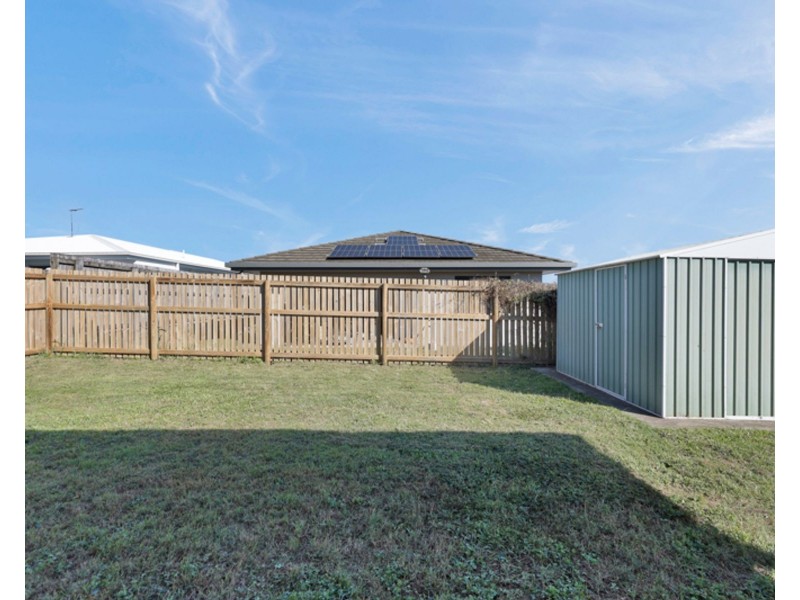 17 Sonoran Street, Rural View QLD 4740