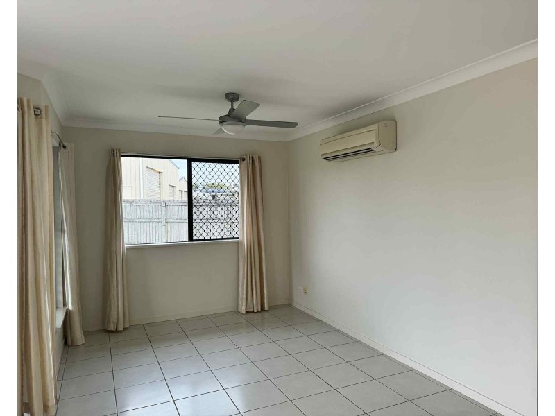 1/22 Pacific Avenue, Sarina QLD 4737