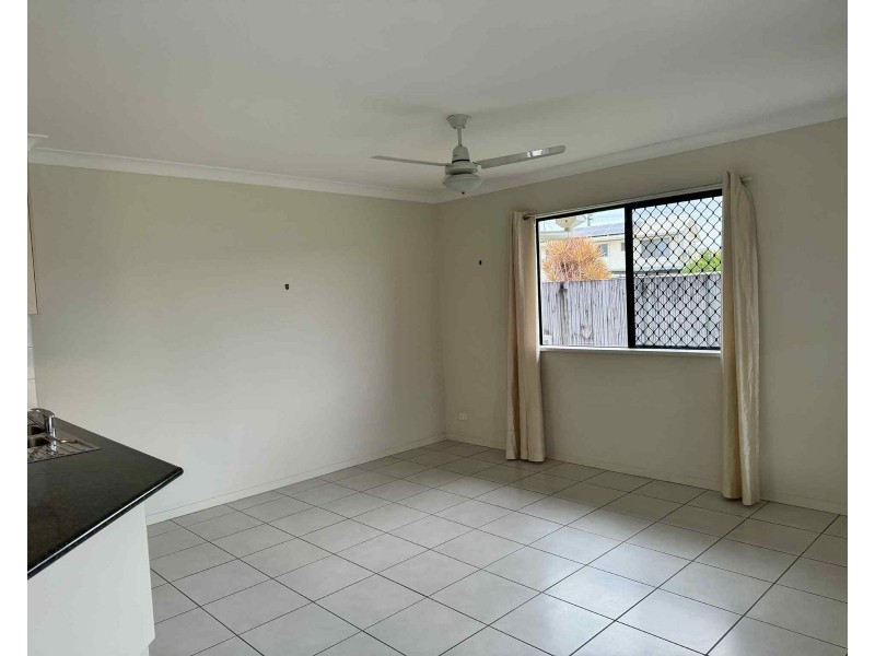 1/22 Pacific Avenue, Sarina QLD 4737