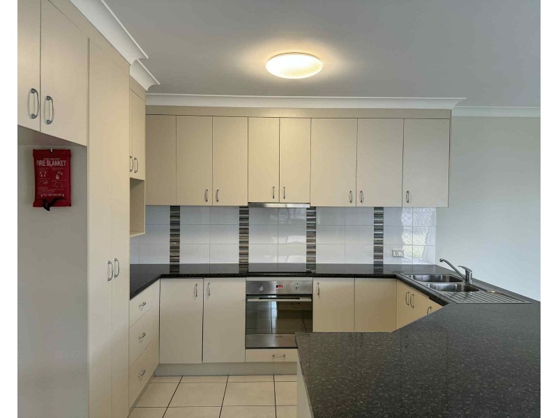 1/22 Pacific Avenue, Sarina QLD 4737