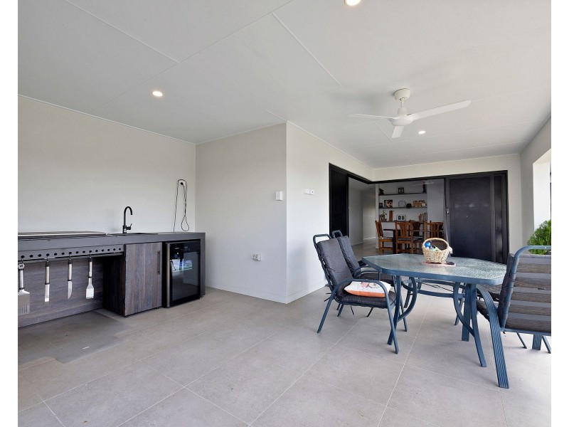 39 Jabiru Circuit, Rural View QLD 4740