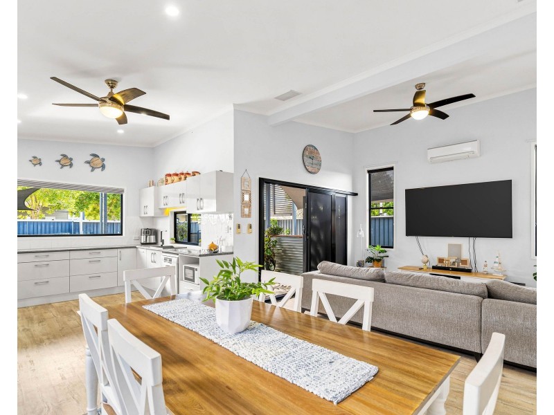 9 Jennifer Court, Bucasia QLD 4750