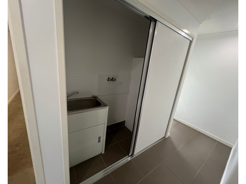 2/41 Primavera Boulevard, Beaconsfield QLD 4740