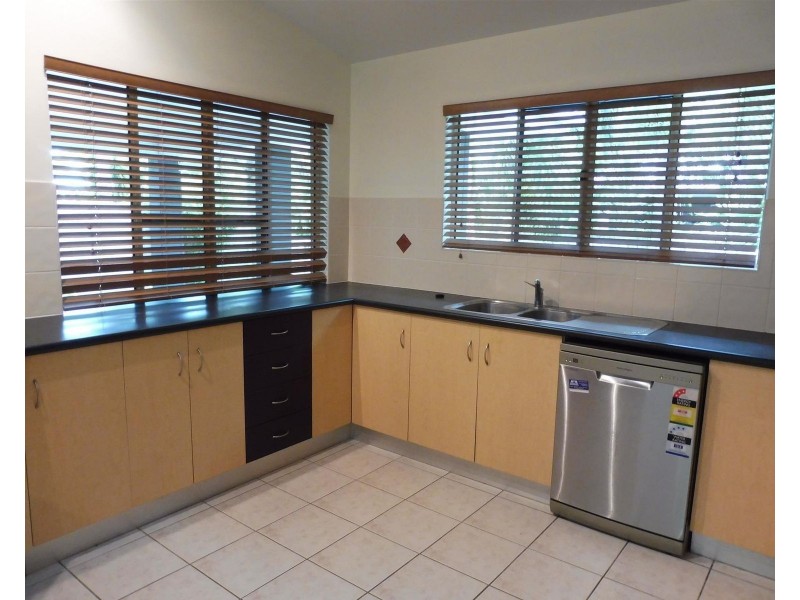 138 Waverley Street, Bucasia QLD 4750
