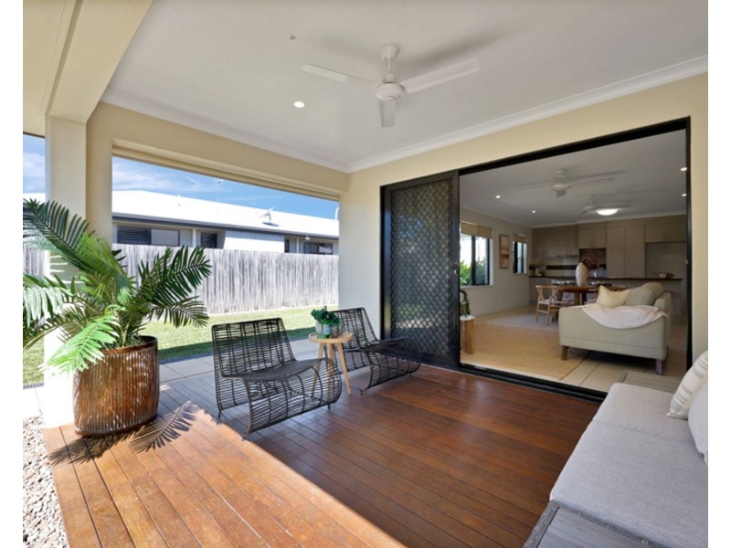 14 Sonoran Street, Rural View QLD 4740