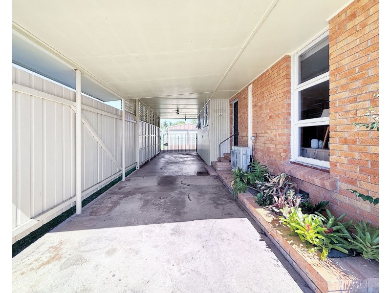 37 Paulette Street, West Mackay QLD 4740