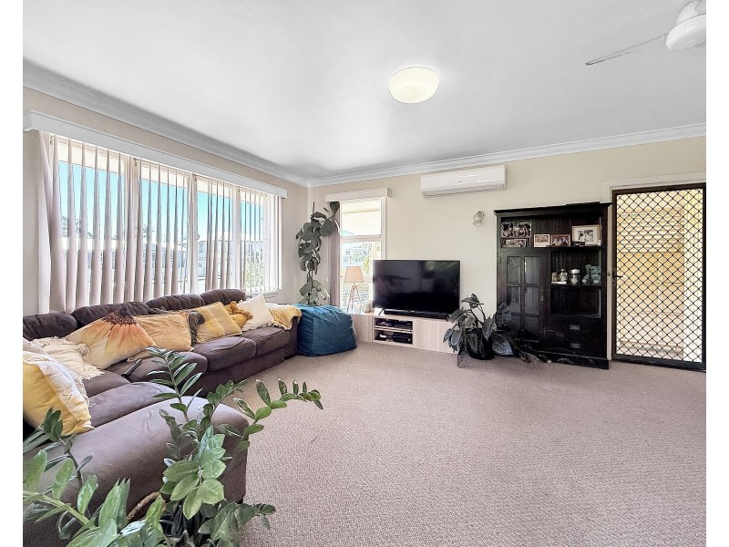 37 Paulette Street, West Mackay QLD 4740
