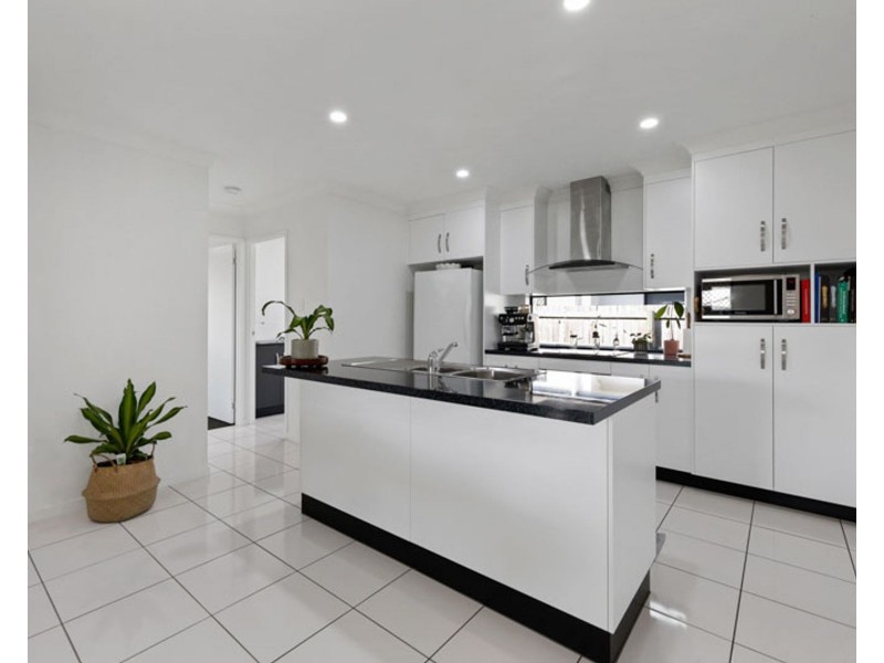 5 Beachwood Circuit, Bakers Creek QLD 4740