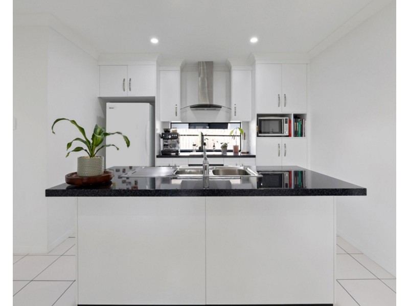 5 Beachwood Circuit, Bakers Creek QLD 4740