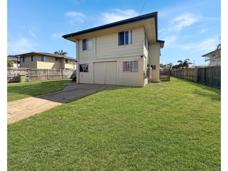 4 Kathleen Street, Sarina QLD 4737