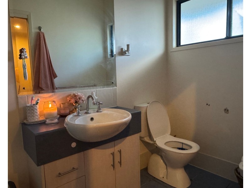 33-35 Mary Street, Nebo QLD 4742