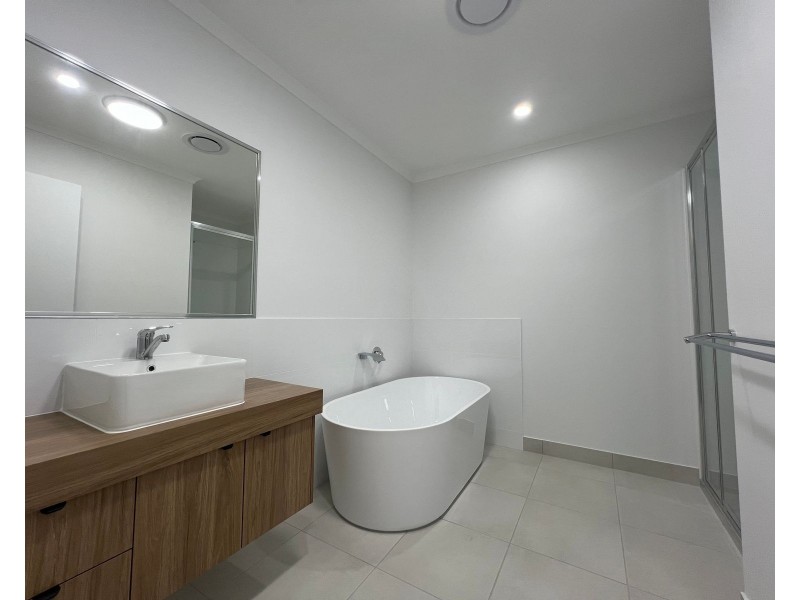 81 Superior Boulevard, Andergrove QLD 4740