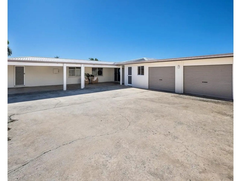 10 Captain Blackwood Drive, Sarina Beach QLD 4737