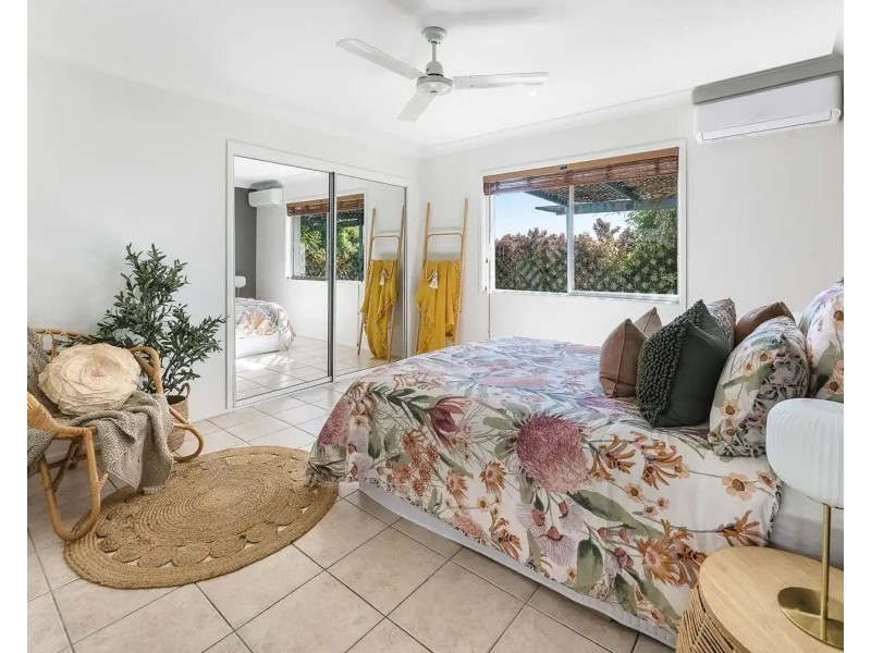 10 Captain Blackwood Drive, Sarina Beach QLD 4737