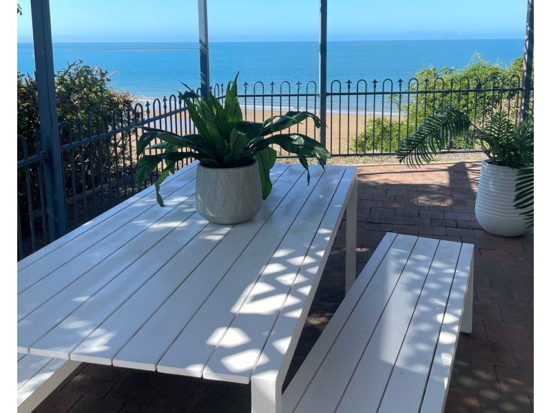 10 Captain Blackwood Drive, Sarina Beach QLD 4737