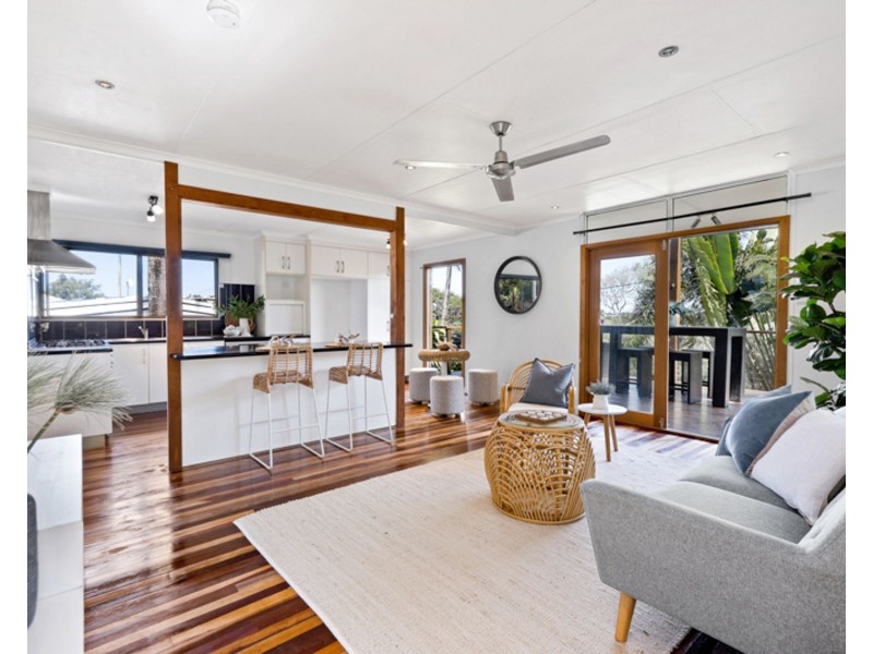 96 Mango Avenue, Eimeo QLD 4740