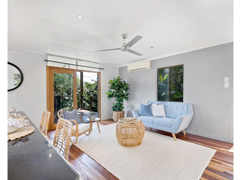 96 Mango Avenue, Eimeo QLD 4740