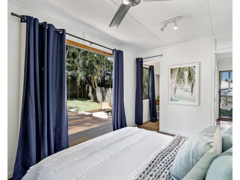 96 Mango Avenue, Eimeo QLD 4740