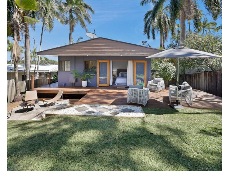 96 Mango Avenue, Eimeo QLD 4740