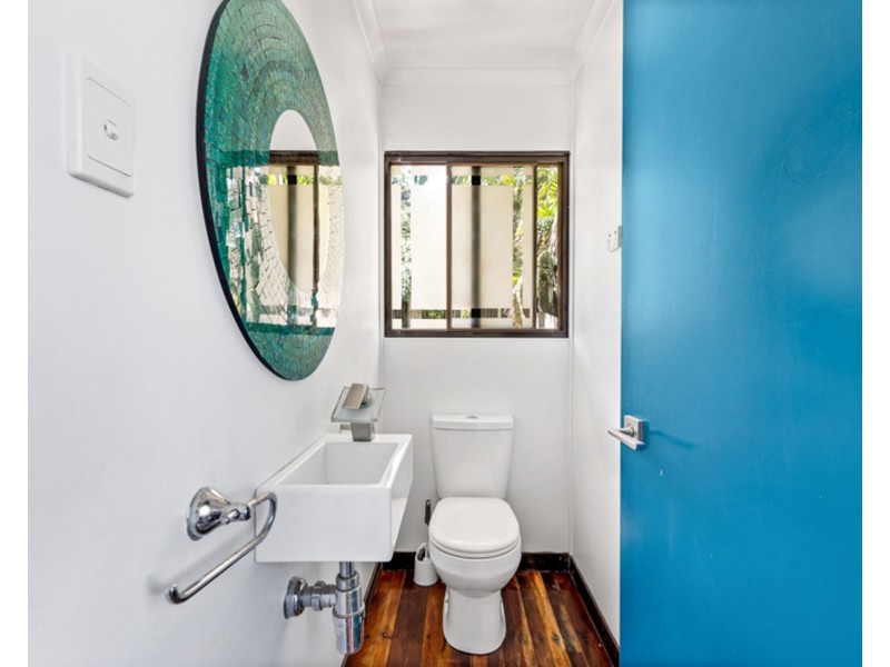 96 Mango Avenue, Eimeo QLD 4740