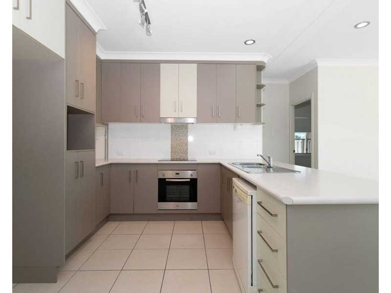 89 Village Circuit, Eimeo QLD 4740