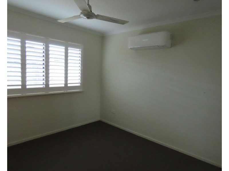 27 Audrena Street, Hay Point QLD 4740