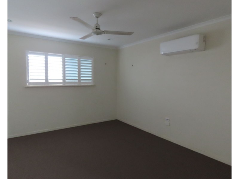 27 Audrena Street, Hay Point QLD 4740