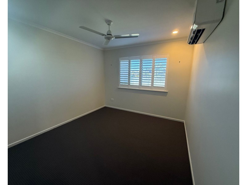 27 Audrena Street, Hay Point QLD 4740