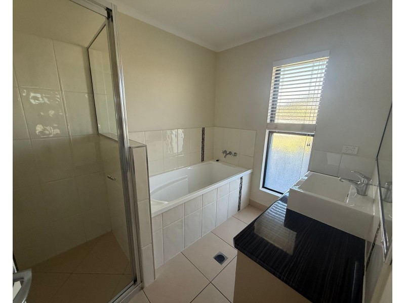 27 Audrena Street, Hay Point QLD 4740