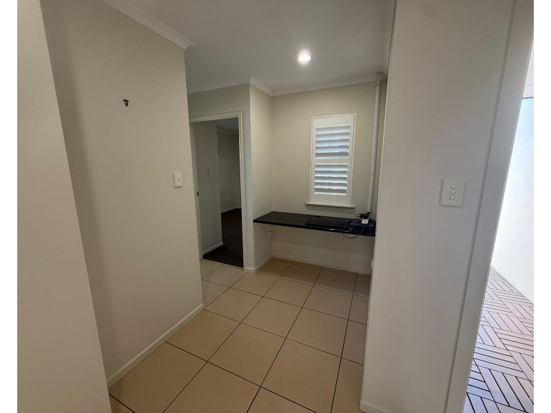 27 Audrena Street, Hay Point QLD 4740