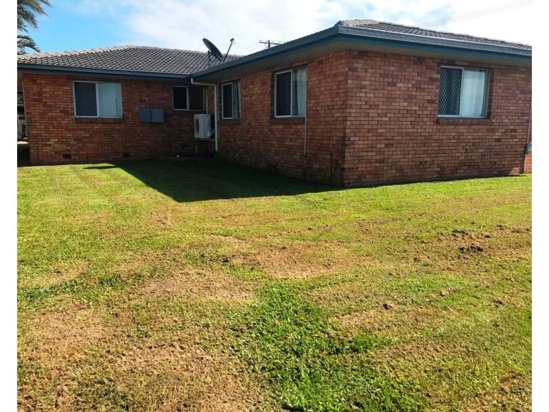 218 Milton Street, South Mackay QLD 4740