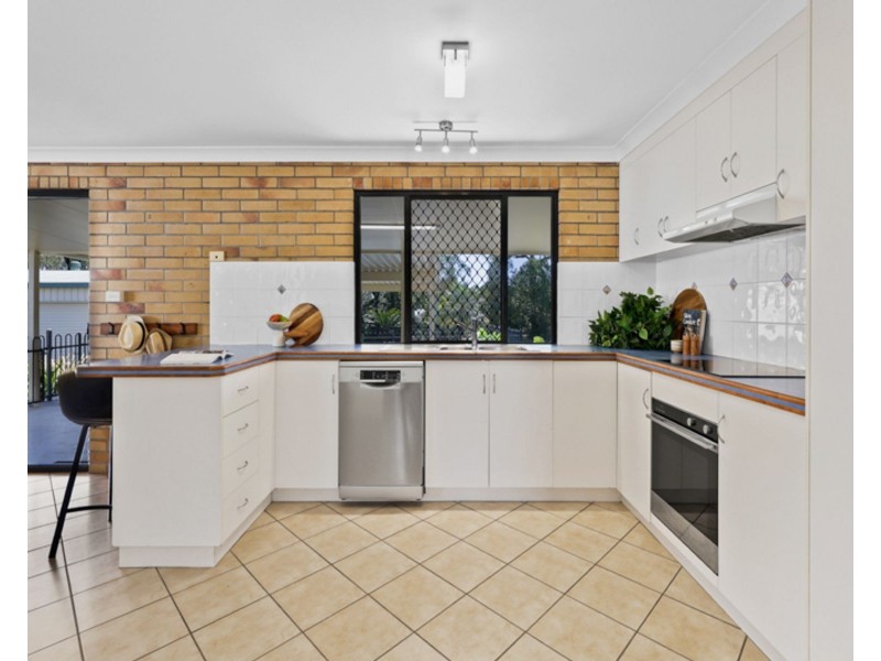 6 Wattle Court, Hay Point QLD 4740