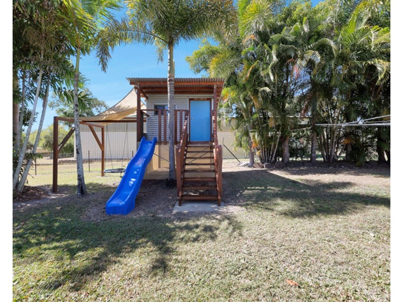 6 Wattle Court, Hay Point QLD 4740