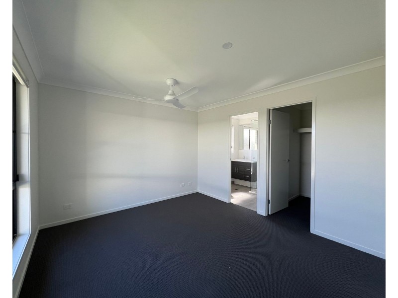 31 Donovan Street, Blacks Beach QLD 4740
