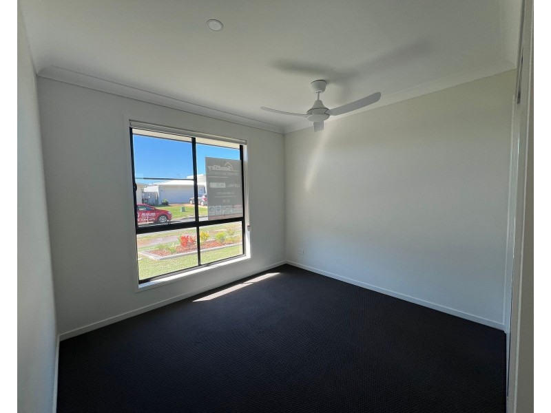31 Donovan Street, Blacks Beach QLD 4740