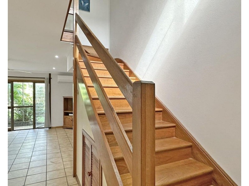 2/9 Pacific Drive, Blacks Beach QLD 4740