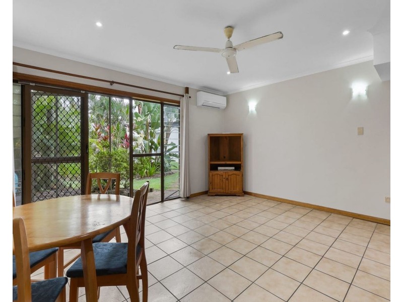 2/9 Pacific Drive, Blacks Beach QLD 4740