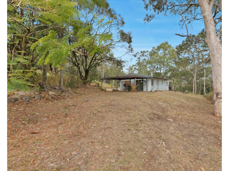 6 Lambert Road, Sarina QLD 4737