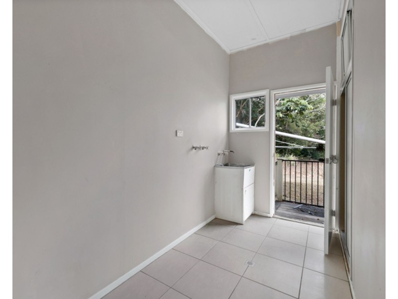 6 Lambert Road, Sarina QLD 4737