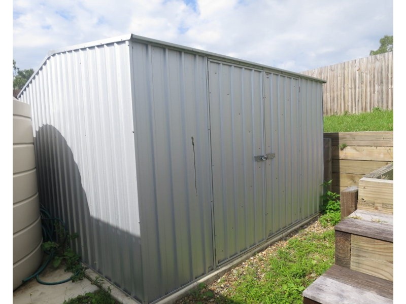 2/6 Lyam Place, Eimeo QLD 4740