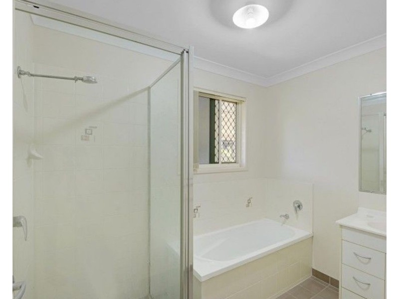 3B Beaconsfield Road, Beaconsfield QLD 4740