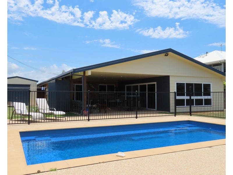 67 Rasmussen Avenue, Hay Point QLD 4740